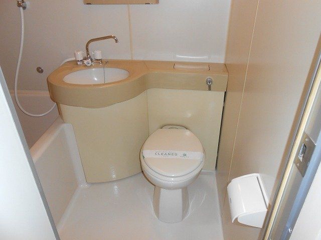 バス・シャワールーム