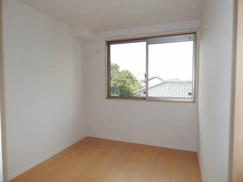 その他部屋・スペース　断熱性の高い室内はエアコンの効きも問題ありません