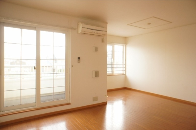 居室・リビング　図面と現状に相違がある場合には現状を優先