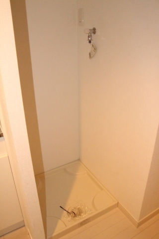 その他　室内洗濯機置場（同一仕様写真）