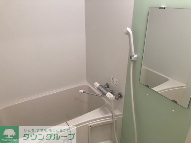 バス・シャワールーム　号室によって間取りや仕様は異なります。