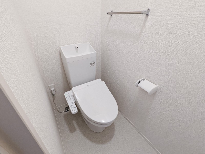 トイレ　図面と現状に相違がある場合には現状を優先