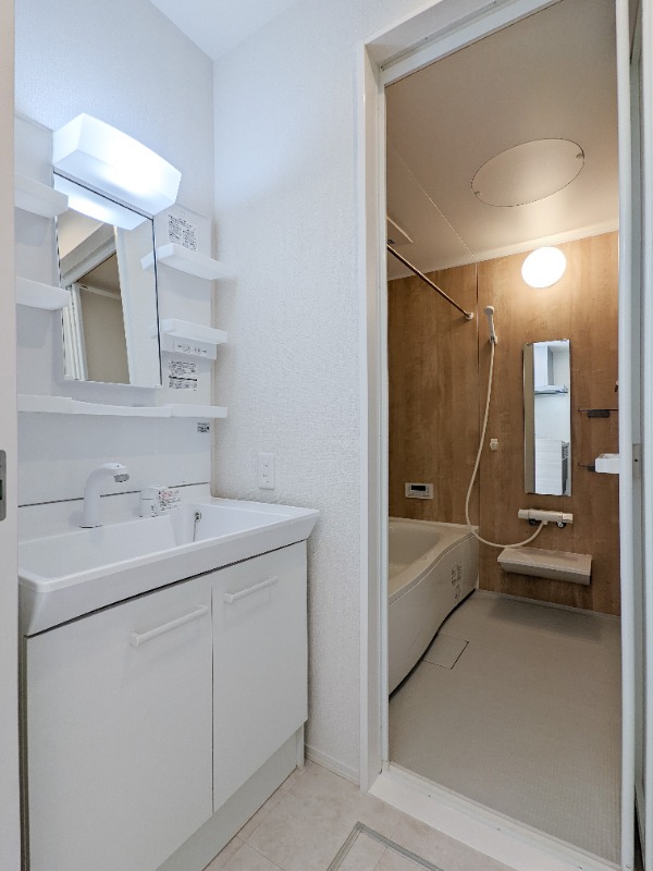 洗面設備　図面と現状に相違がある場合には現状を優先