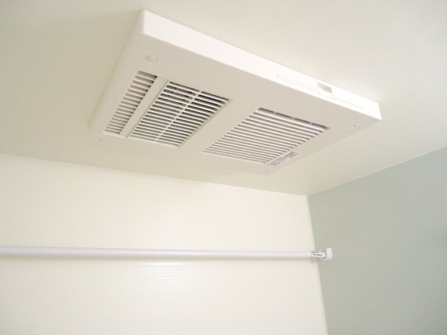 その他設備　浴室乾燥機付