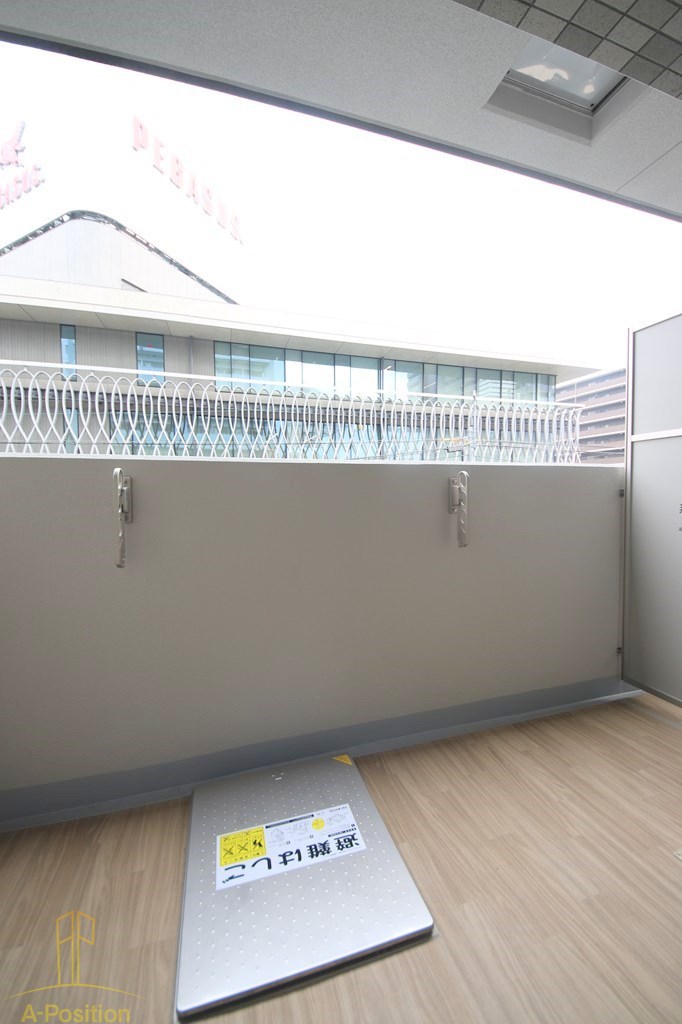 バルコニー　エスリードレジデンス大阪福島イースト
