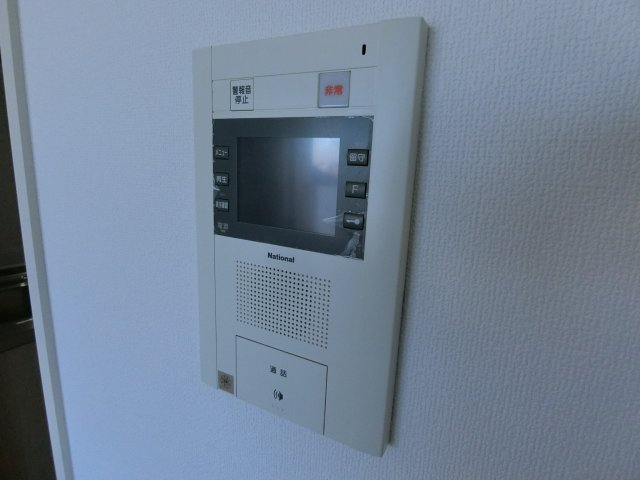 セキュリティ　同物件別のお部屋の写真です。参考写真です。