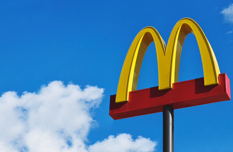 飲食店　マクドナルド 大宮バイパス与野店（飲食店）まで1905m