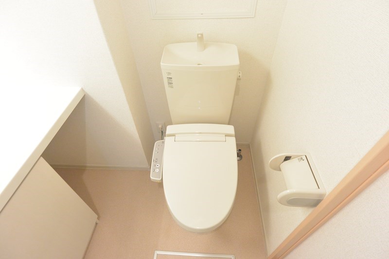 トイレ　トイレ