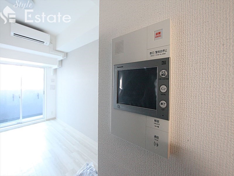 セキュリティ　モニター付きインターホン