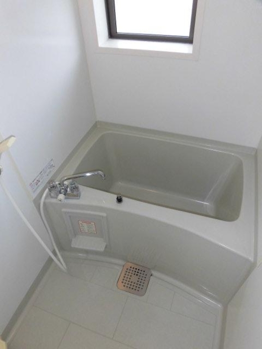 バス・シャワールーム　きれいなお風呂です♪