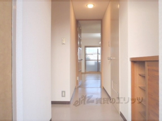 その他部屋・スペース　廊下