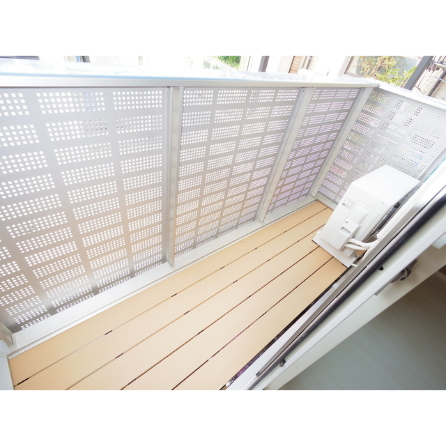 バルコニー　同型物件の写真です