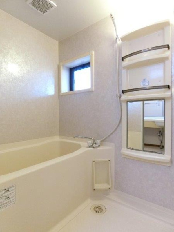 バス・シャワールーム　図面と現状に相違がある場合には現状を優先