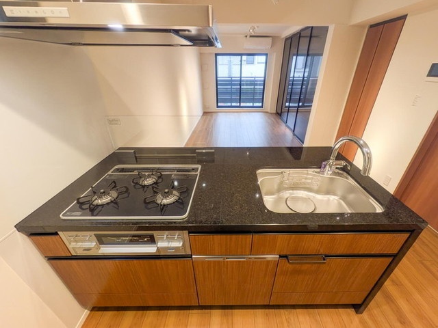 キッチン　☆使いやすいシステムキッチン☆