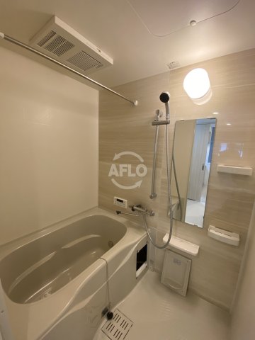 バス・シャワールーム　TROMMEL HEIM NAMBA　浴室