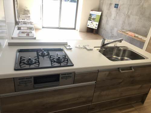 キッチン　キッチン