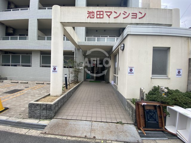 エントランス　新深江池田マンション　エントランス