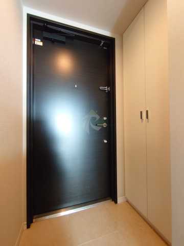 玄関　エスティメゾン中野