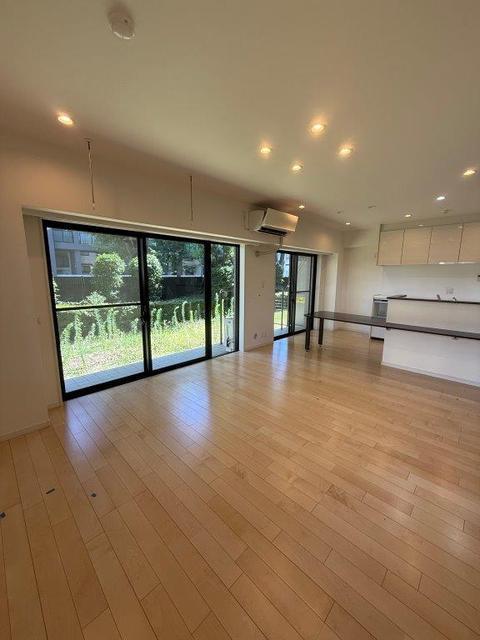 居室・リビング　ＬＤＫ約１８．５帖