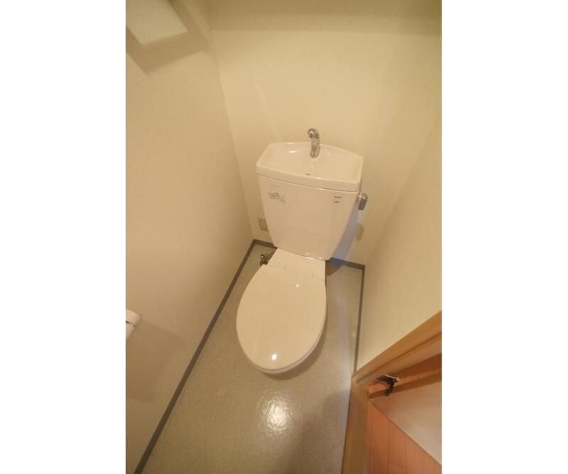 トイレ　シンプルで使いやすいトイレです