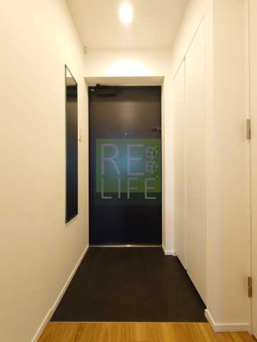 玄関　プラウドフラッド根津谷中