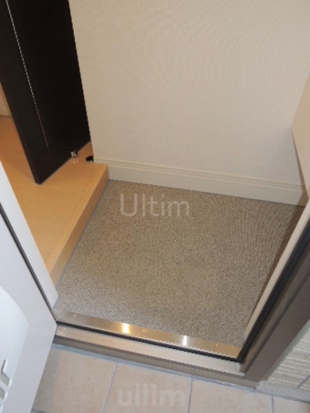 玄関　※別のお部屋のお写真です。御参考までに。