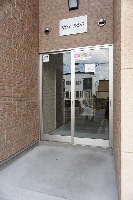 エントランス　エントランス