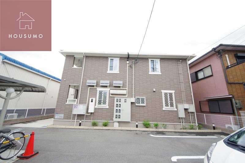 建物外観　収納のためのスペースです