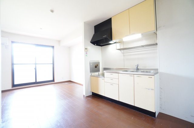 居室・リビング　※同物件・同タイプの写真です。