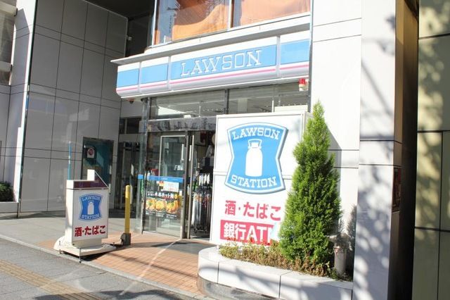 コンビニ　ローソン 浅草橋駅前店（コンビニ）まで176m