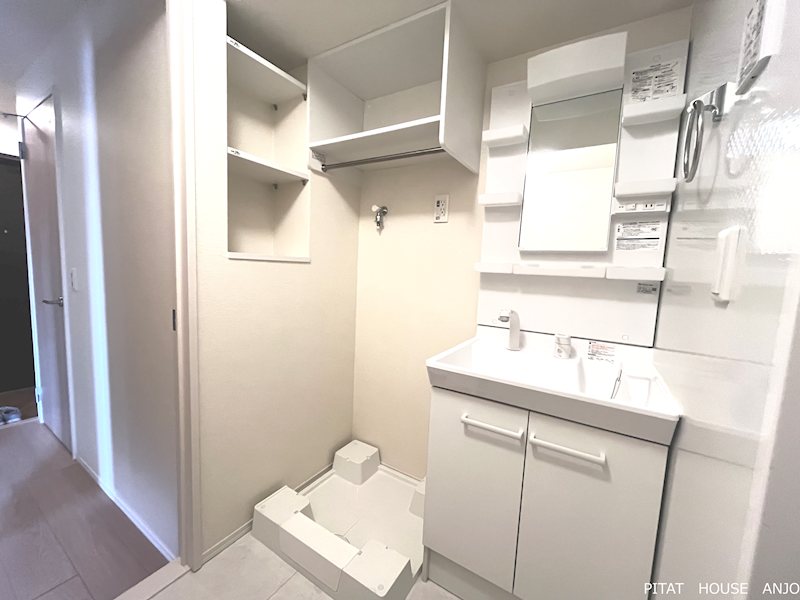 洗面設備　同物件別部屋