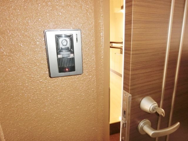 セキュリティ　訪問者の分かるモニターホン。