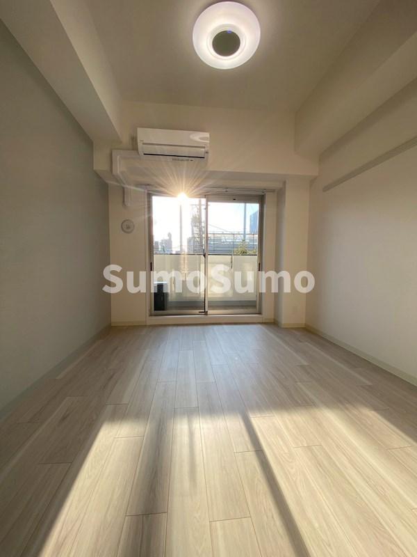 居室・リビング　居間です