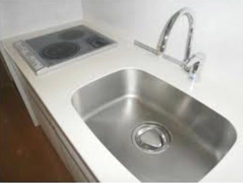 キッチン　シンク広め