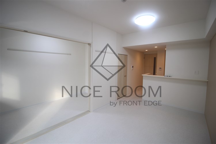 居室・リビング　グレースリバー中之島　リビング