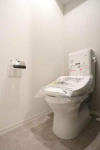 トイレ　トイレ?