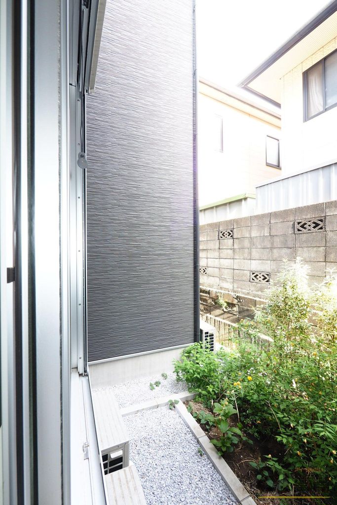 バルコニー　※同仕様写真です