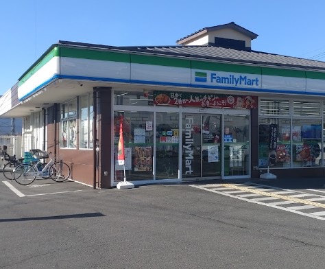 コンビニ　ファミリーマート さいたま田島九丁目店（コンビニ）まで403m
