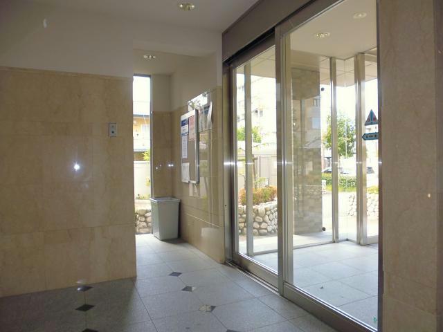 エントランス　エントランス部分