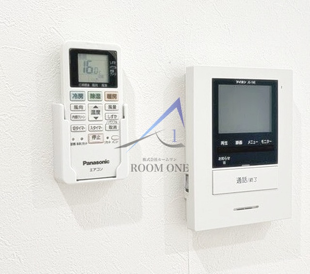 セキュリティ　モニター付きインターホンです。