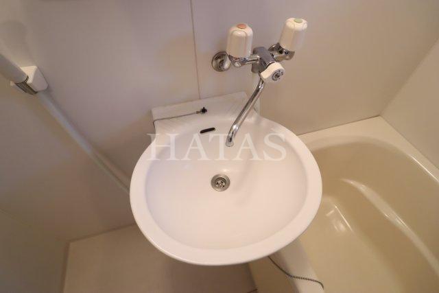 洗面設備　同物件別部屋です。