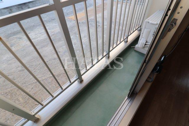 バルコニー　同物件別部屋です。