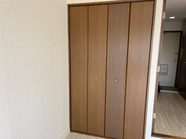 収納　クローゼット