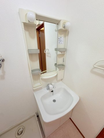 洗面設備　★※別号室の写真になります　シャンプードレッサー★