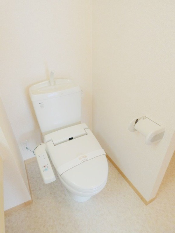 トイレ　図面と現状に相違がある場合には現状を優先