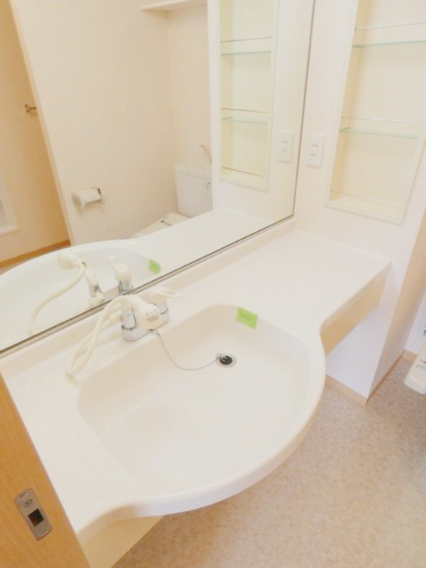 洗面設備　図面と現状に相違がある場合には現状を優先