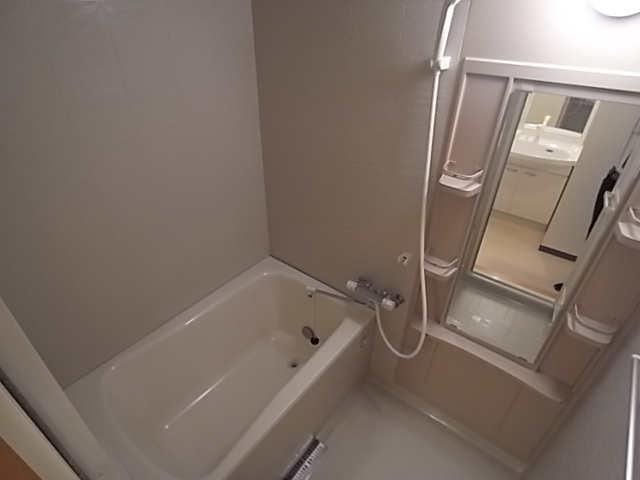 バス・シャワールーム　同タイプ