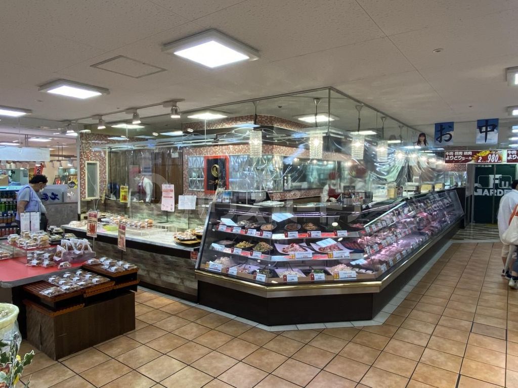 スーパー　ニュー・クイックFG浦和コルソ店（スーパー）まで590m