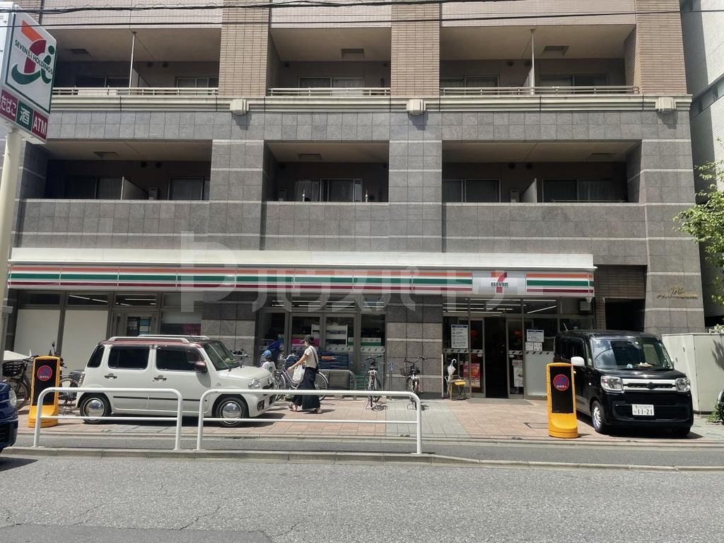 コンビニ　セブン-イレブン 浦和岸町７丁目店（コンビニ）まで190m