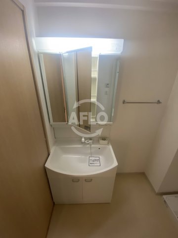 洗面設備　abitare Naniwa Inari　独立洗面台